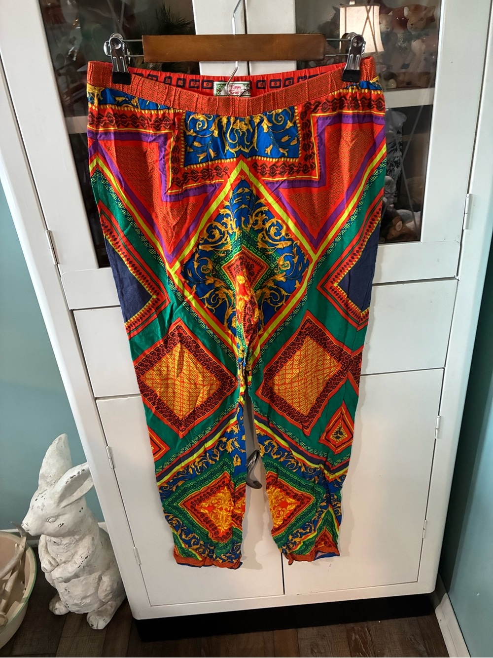 Flying Tomato sz M Vibrant Geometric Print Elastic Waist Pants - Multicolor euc